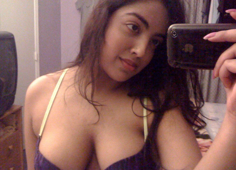 Indian Girl Rachna Showing Her Big Boobs