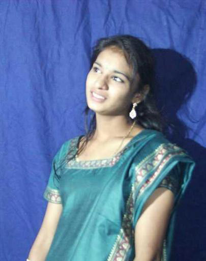 Cute Indian Naked Girl Ishal Posing Hot