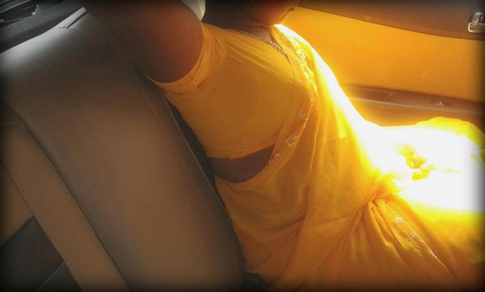 Indian Mallu Bhabhi Sexy Naval Pics