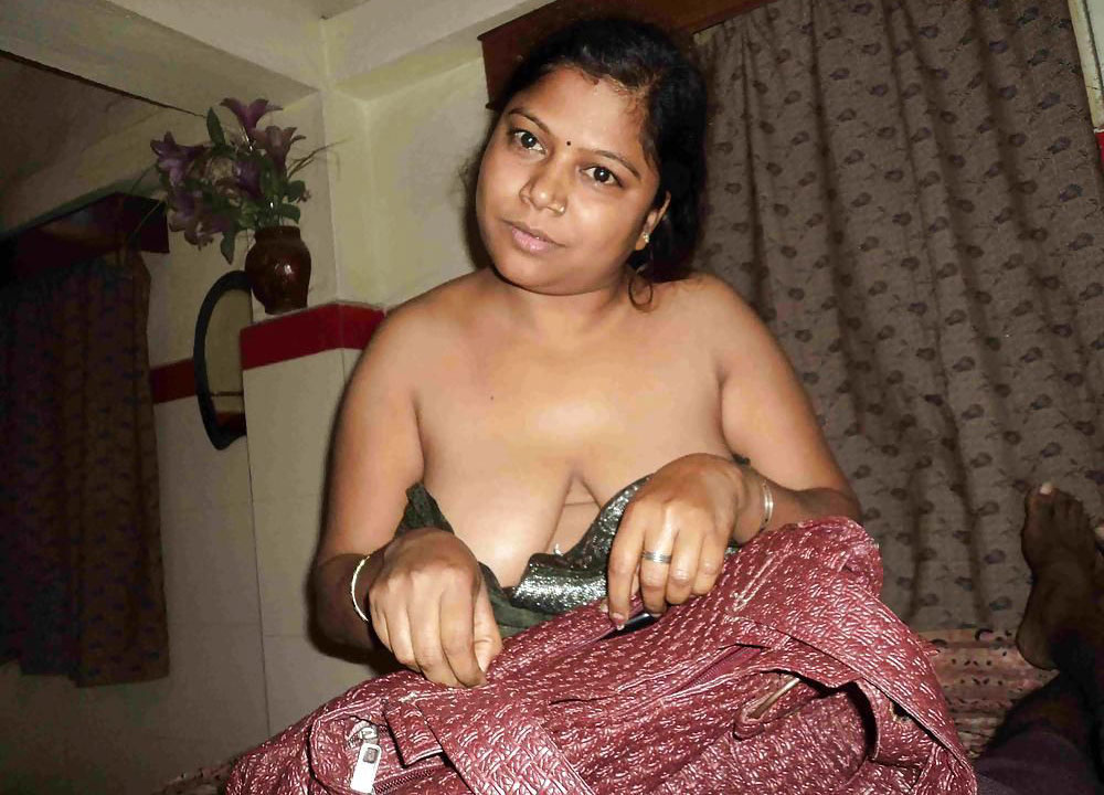 Indian Big Boob Saraswati Bhabhi Naked