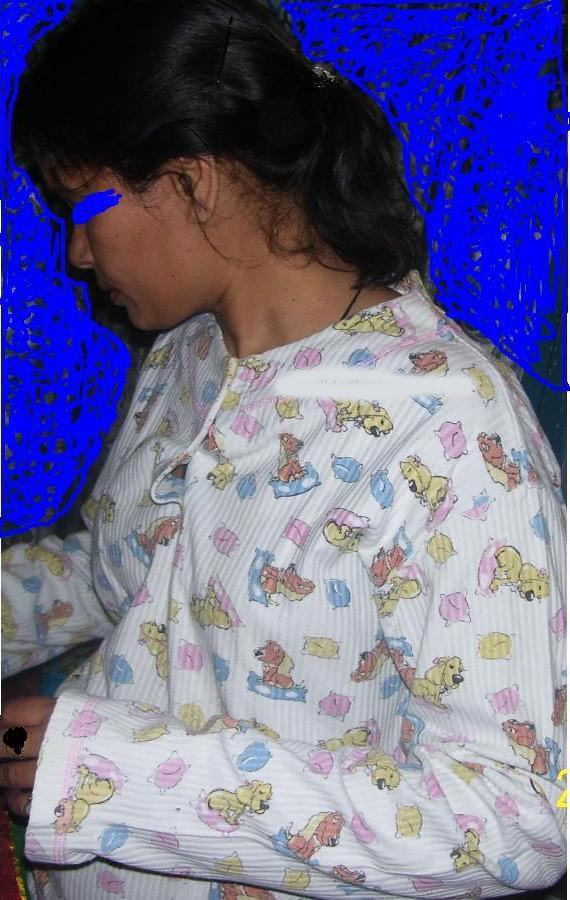 Indian Housewife Beena Playing With Boobs