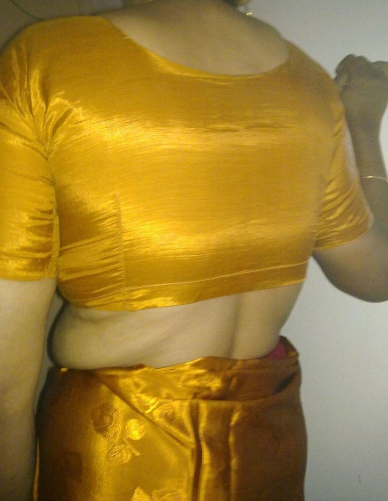 Sexy Indian Housewife Afshan Naked Photographs Leaked