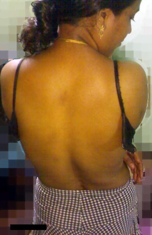 Shy Indian Bhabhi Jamila Exposed Naked