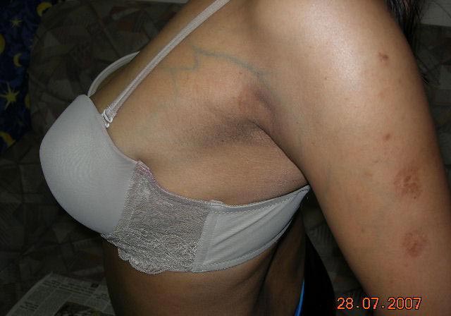 Young Indian Housewife Seema Exposed Naked