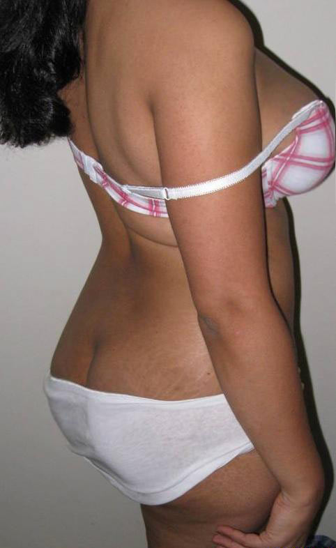 Big Boob Shamita Aunty Erotic Nude Pics