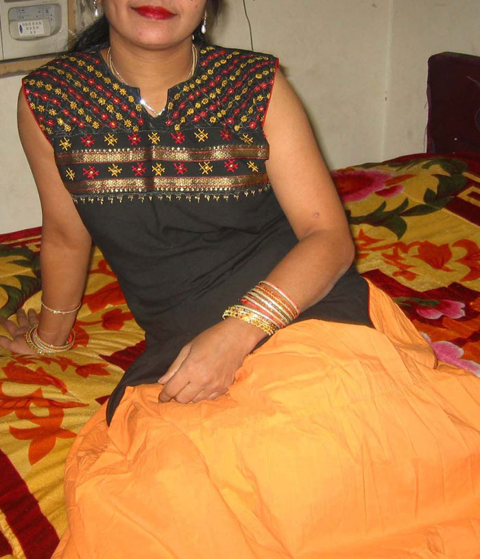 Punjabi Housewife Imrana Naked With Husband