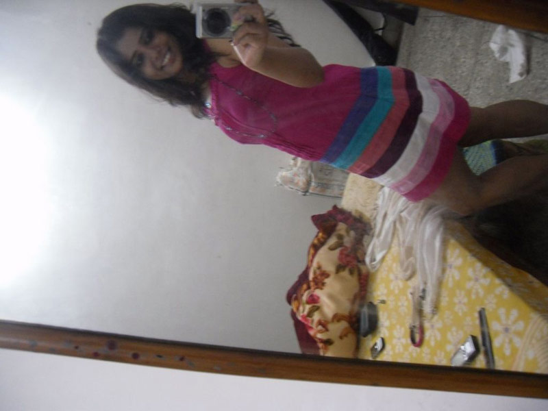 Hot Indian Girl Leela Pussy Selfies