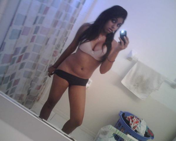 Busty Babe Karina Posing Hot On Camera