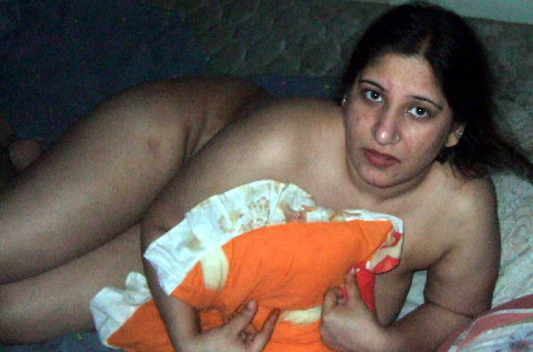 Indian Shraddha Bhabhi Waiting To Get Fucked