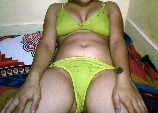 Indian Girl Sushma Stripped Nude Bathroom