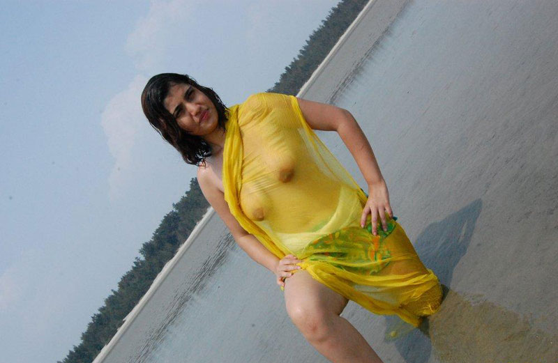Indian Girl Saira Nude Enjoying On Beach