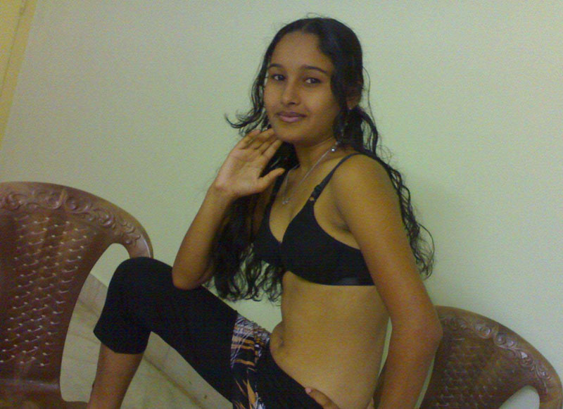 Indian Hot Girl Shower Bath Pics