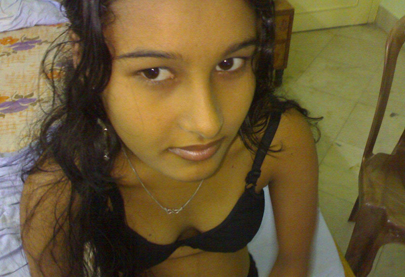 Indian Hot Girl Shower Bath Pics