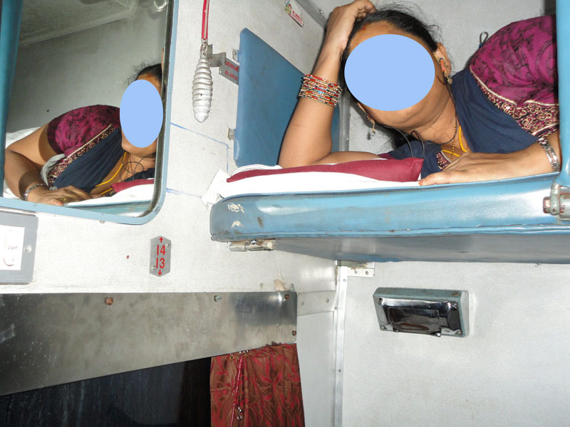 Hot Indian Village Bhabhi Showing Her Boobs