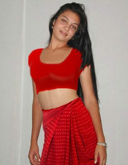 Beautiful India Babe Saira Nude Photoshoot