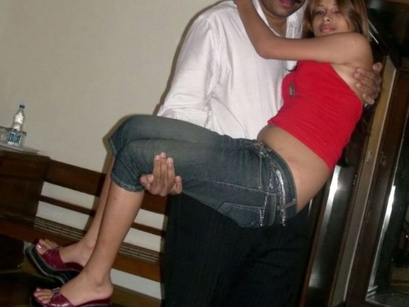 Cute Indian Girl Nude With her Fiance