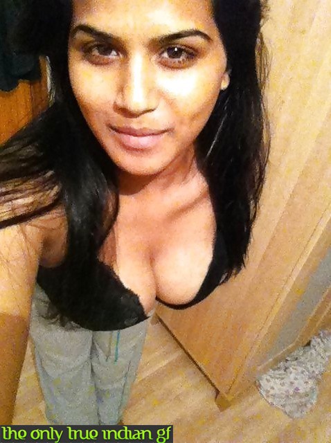 Indian Sexy GF Amazing Nudes