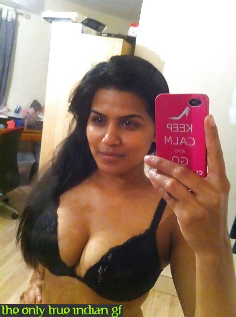 Indian Sexy GF Amazing Nudes