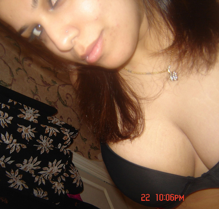 Indian Sexy GF Amazing Nudes