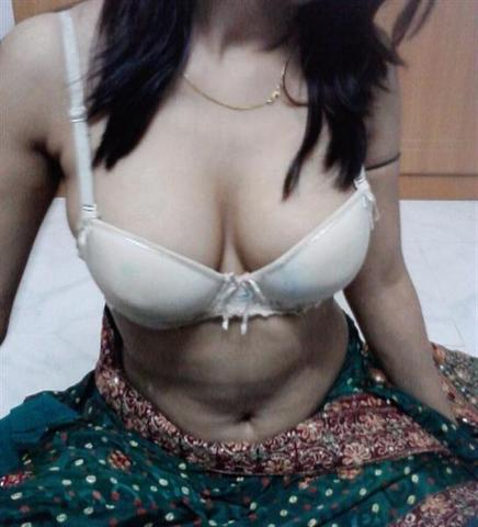Sexy Indian Bhabhi Kusum Posing Hot On Camera