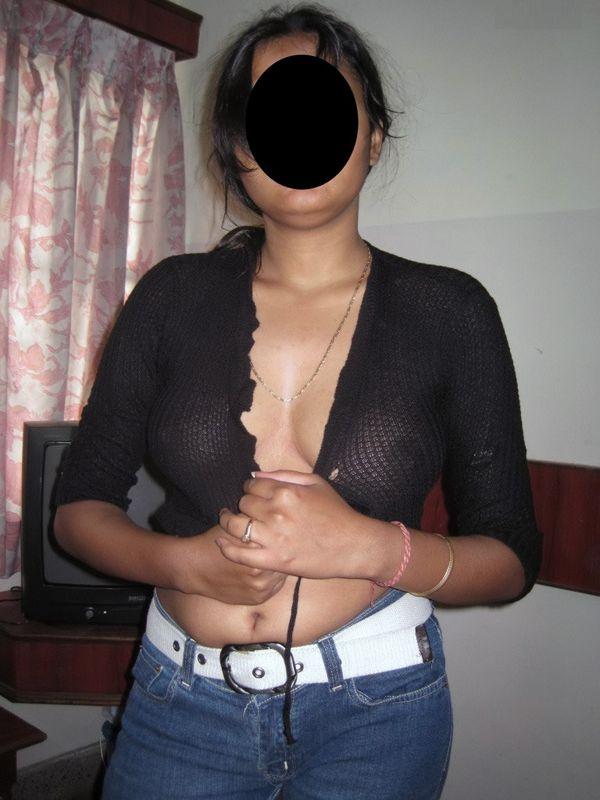 Indian wife opening her blouse for boobs