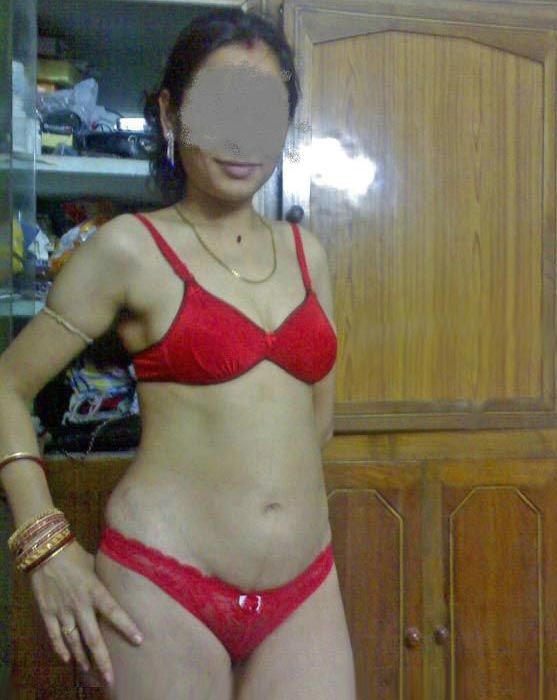 Indian Wife Usha Lying Naked For Sex