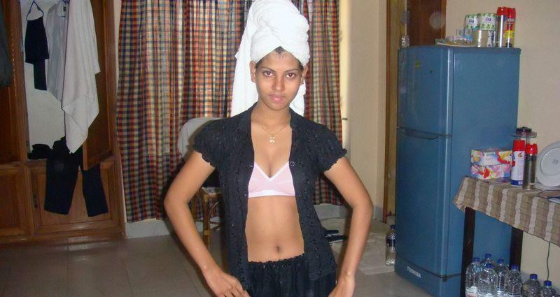 Bangladeshi Sexy Bhabhi Nice Sweet Boobs