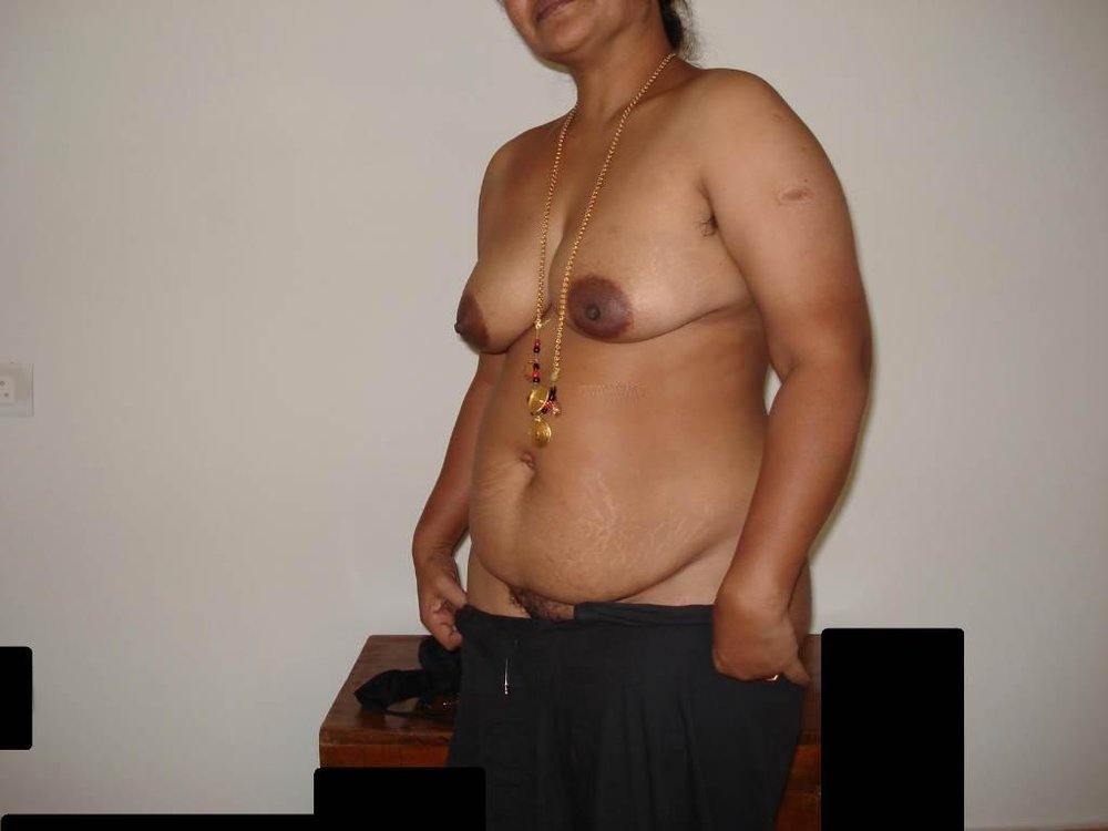 Indian housewife Seeta stripping naked