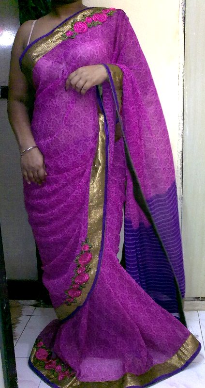 Indian homemaker stripping her traditional indian outfits