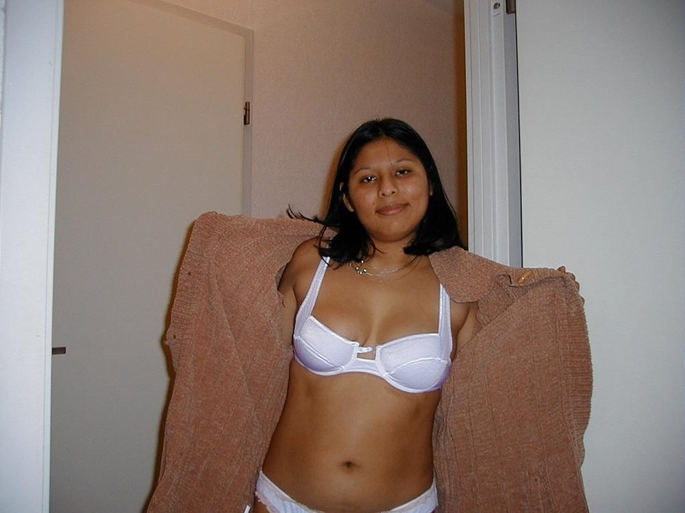 Indian Wife Nude Hairy Pussy Dripping Cum
