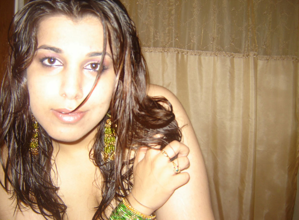 Indian Girls On Live Sex Cam Show