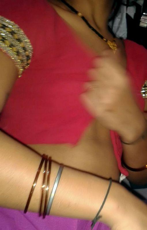 Amateur Indian Wife Opening Her Blouse For Boobs
