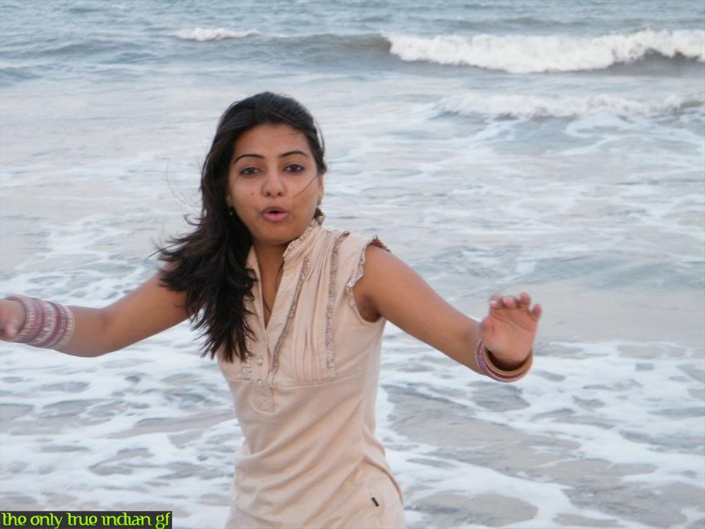 Young Mian Biwi Ki Suhaag Raat Chudai Images