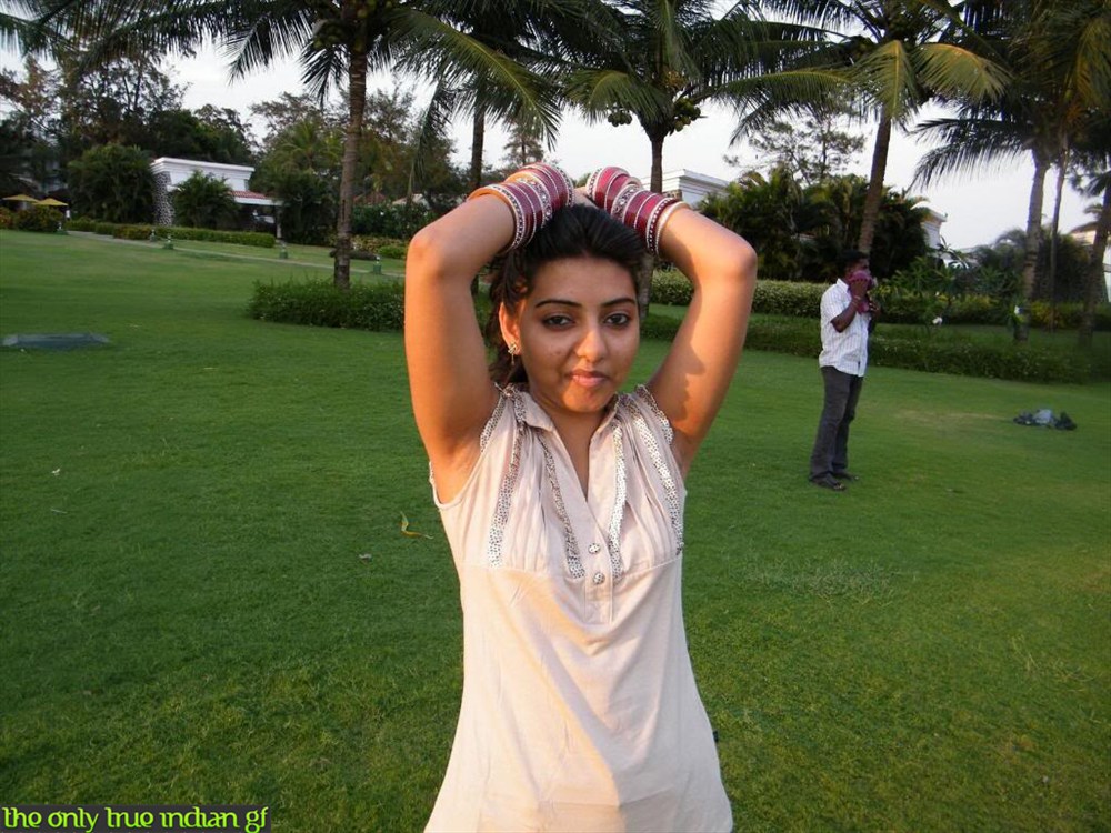 Young Mian Biwi Ki Suhaag Raat Chudai Images