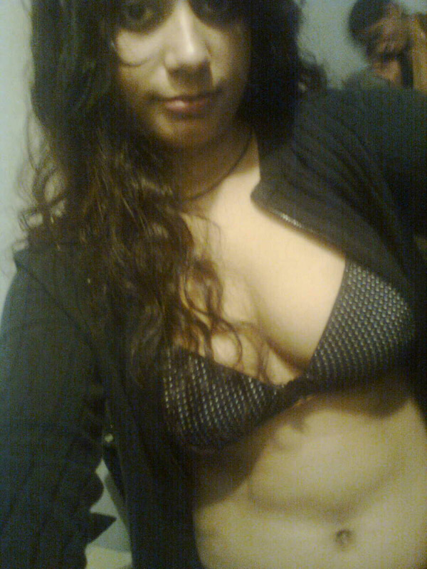 Fuck my indian gf ready to get ripped off