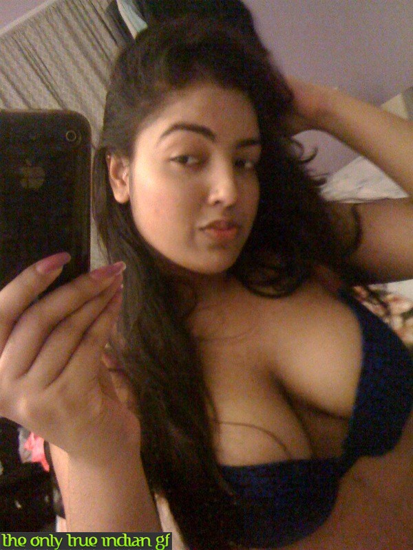 Busty Indian GF Bikini Nudes