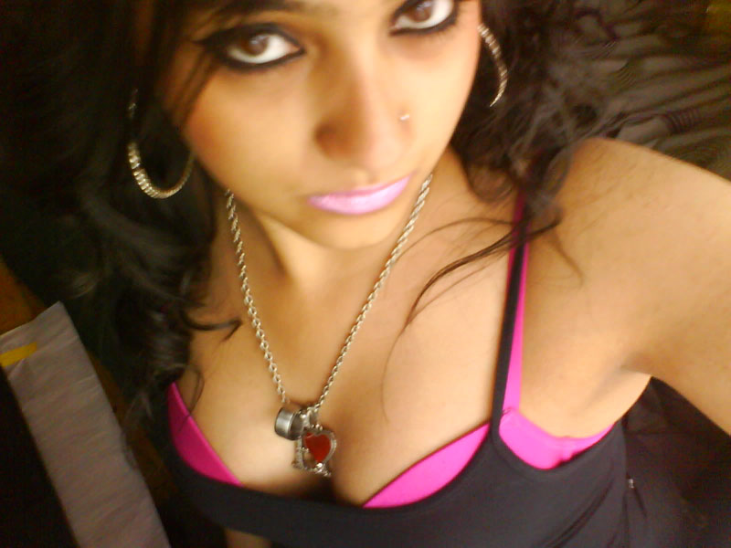 Indian Spicy GF Babe Preeti Nude