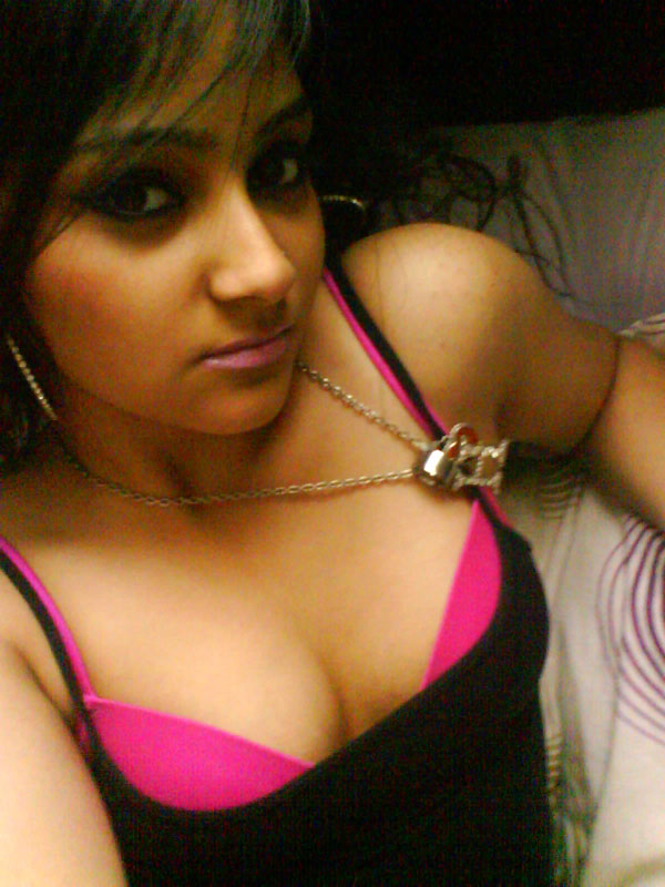 Indian Spicy GF Babe Preeti Nude