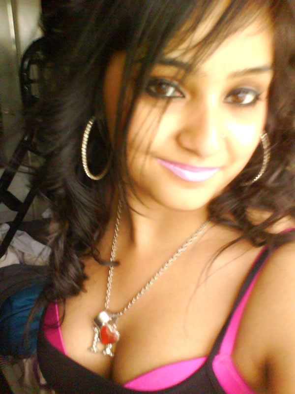 Indian Spicy GF Babe Preeti Nude