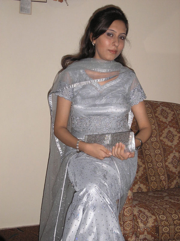 Smart Desi Girl Ambika Nude