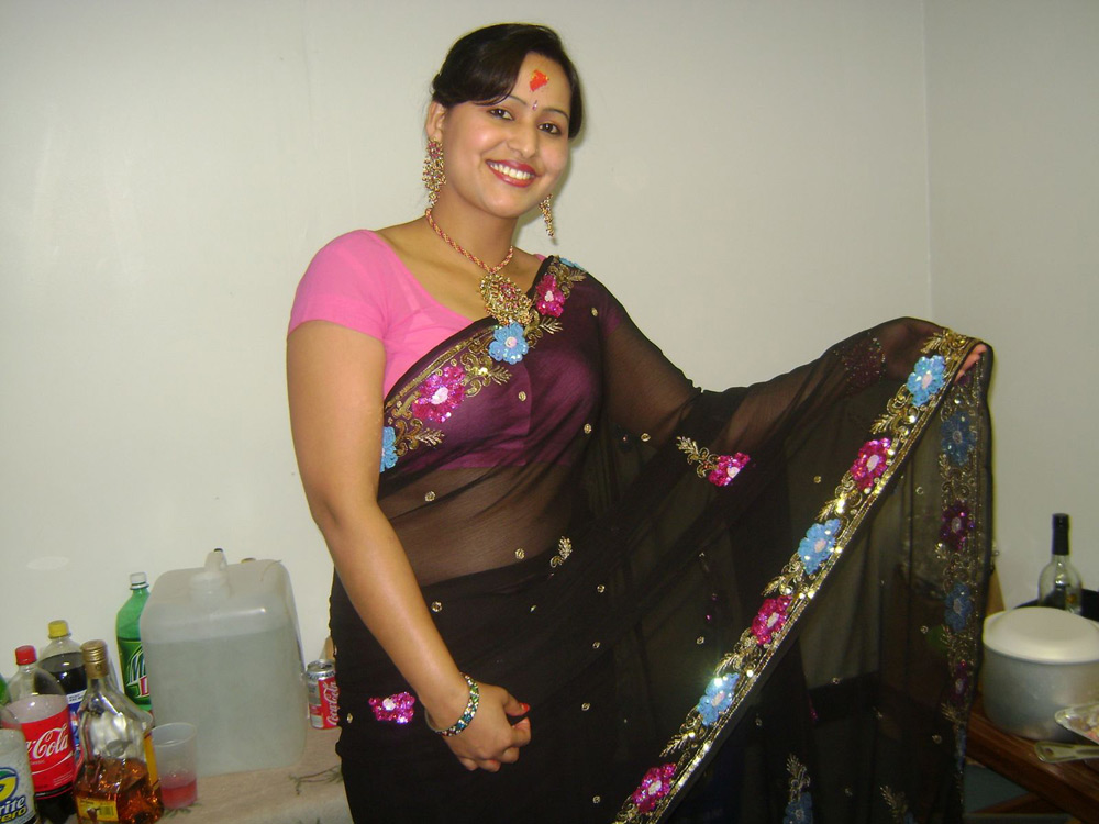 Hot sexy indian housewife posing