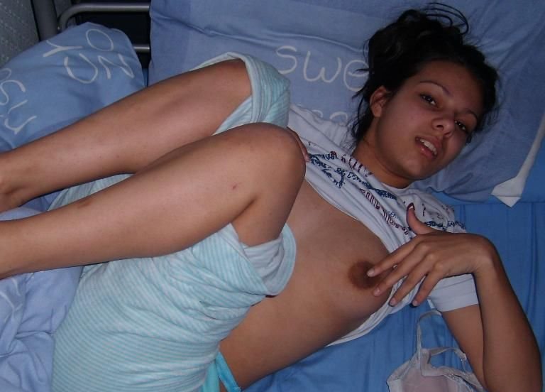 Hot sexy indian housewife posing