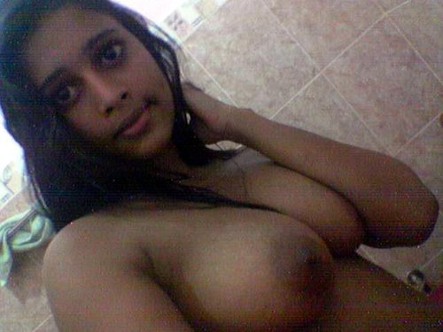 Skinny Indian GF Naked With Boyfriend