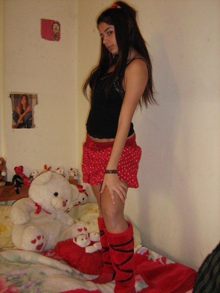 Indian Girl Hot Shower Masturbating