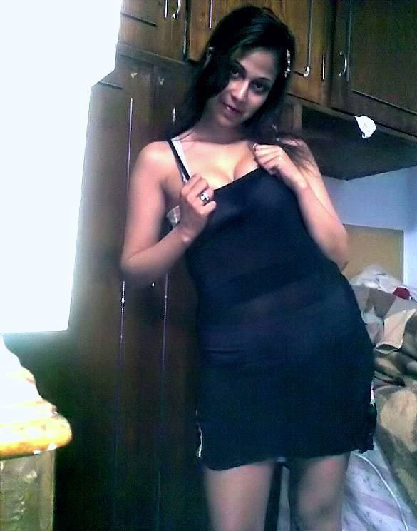 Indian Girl Seducing Horny Boyfriend