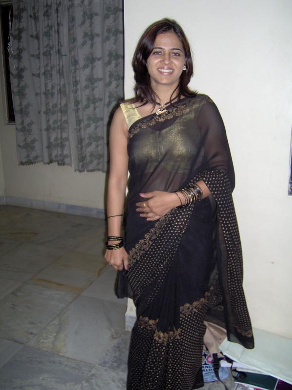 Indian Girl Intimate Moment Leaked Pics