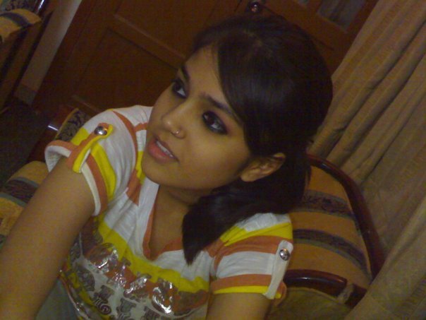 Hot sexy Indian college girl
