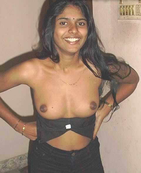 Newly married indian girl stripping herself off