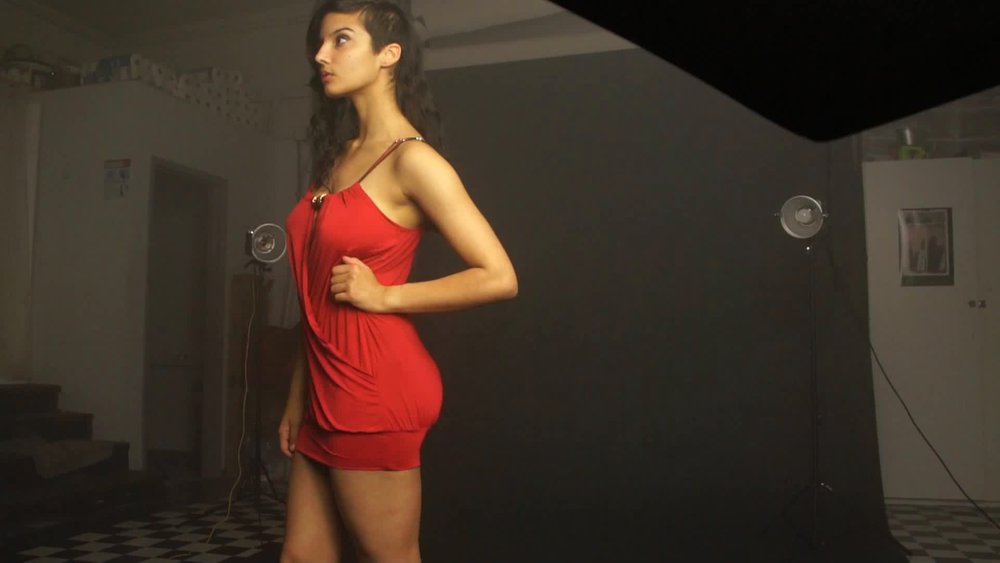 Booby desi babe lady stripping naked showing tits