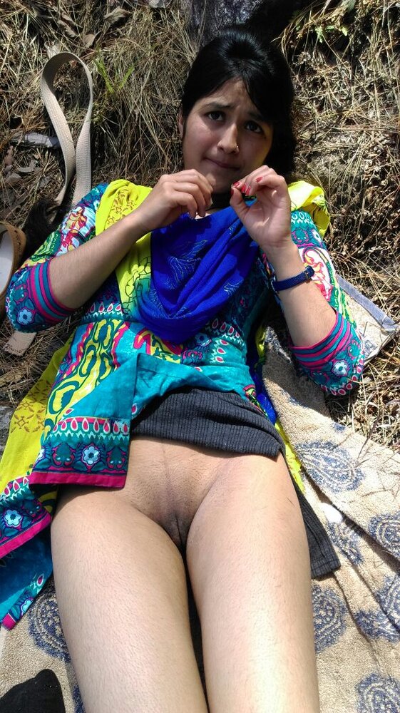 Cute Young Indian College Teen Fucked Outdoor MMS